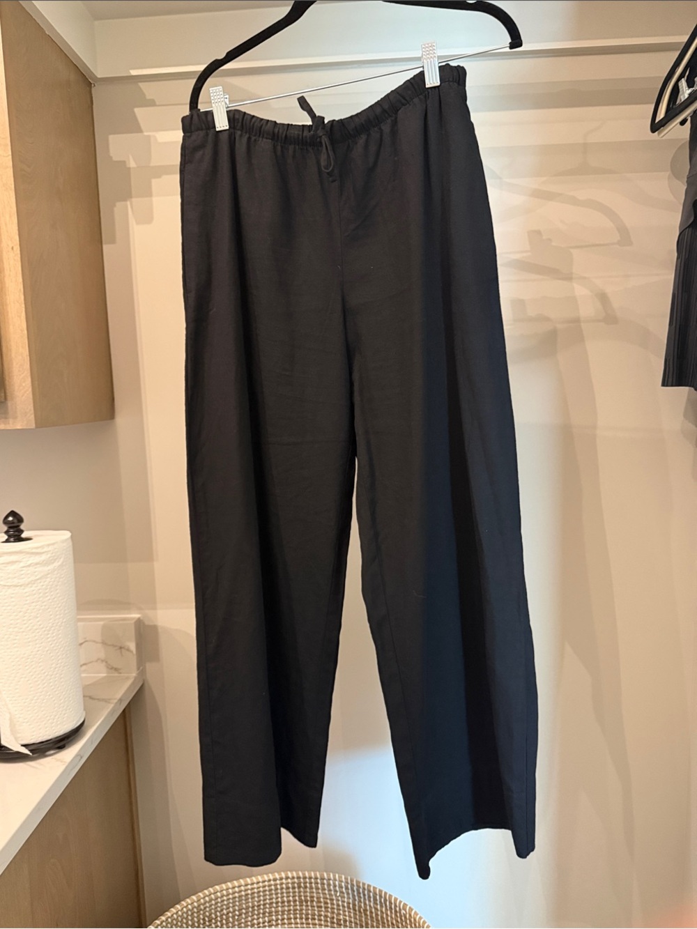 GAP Women's Black Drawstring Pants